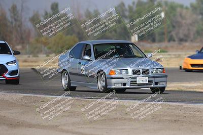media/Sep-20-2025-Extreme Speed (Sat) [[1fcc23683c]]/Blue (Low Intermediate)/Session 1 (Sunset)/